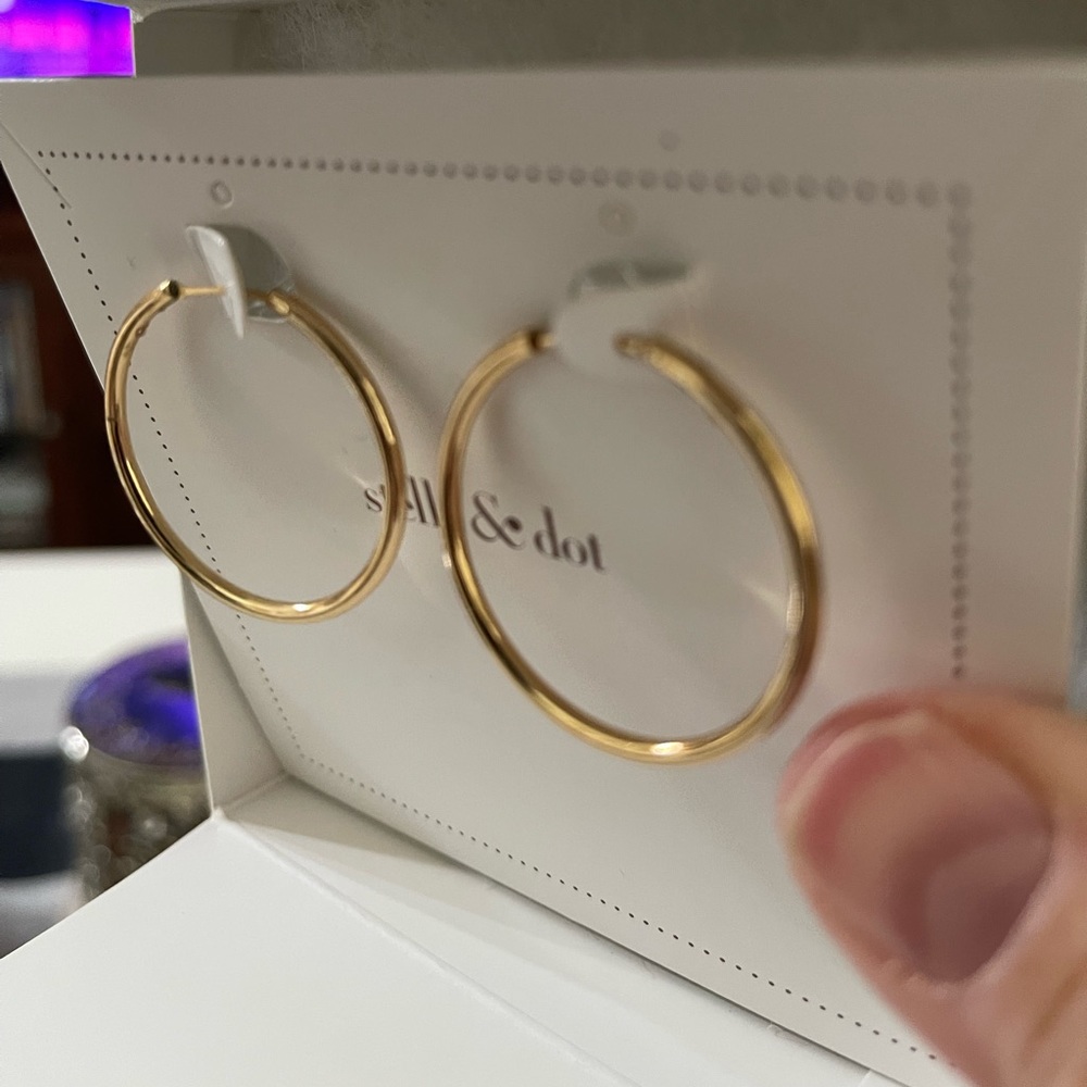 Stella & Dot Gold hoops